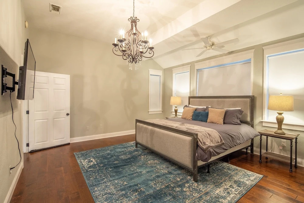 STONE RIDGE RETREAT - 5 Br Home
