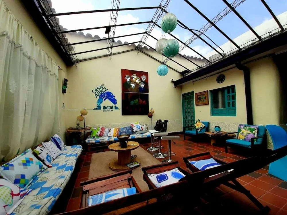 Hostal Casa del Arbol