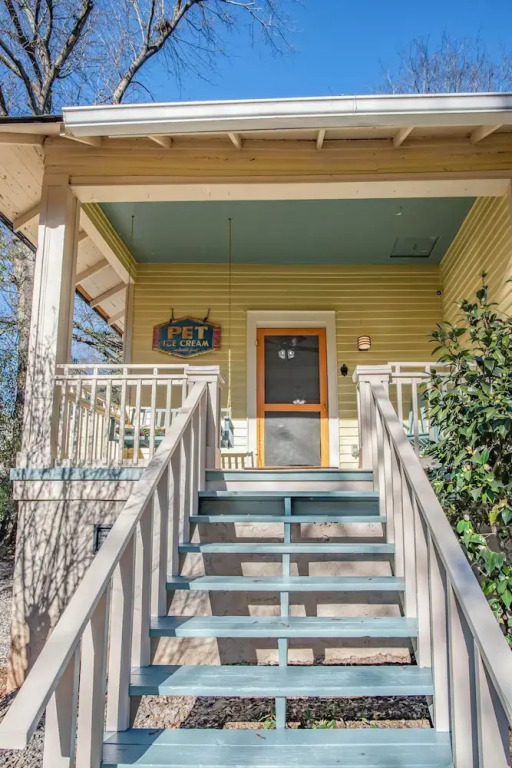 Lenoir Cottage