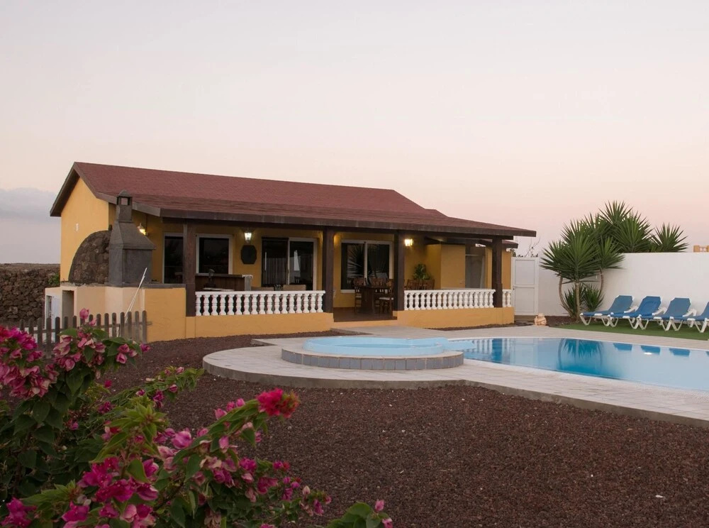 Seaside Villa in El Roque  with Private Pool