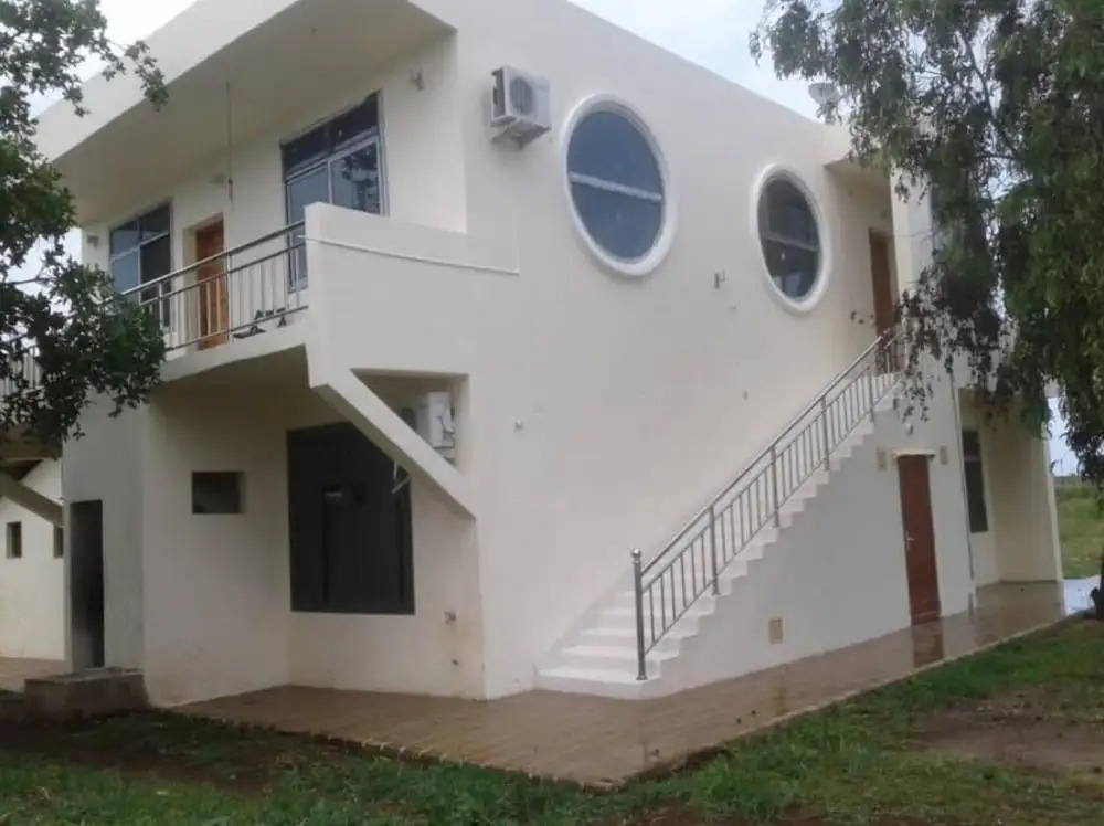 Raffia Beach Aparthotel