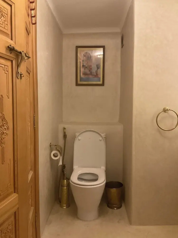 Riad Al Muhandiz with Duplex Suites and Rooftop Pool near Jemaa El Fna