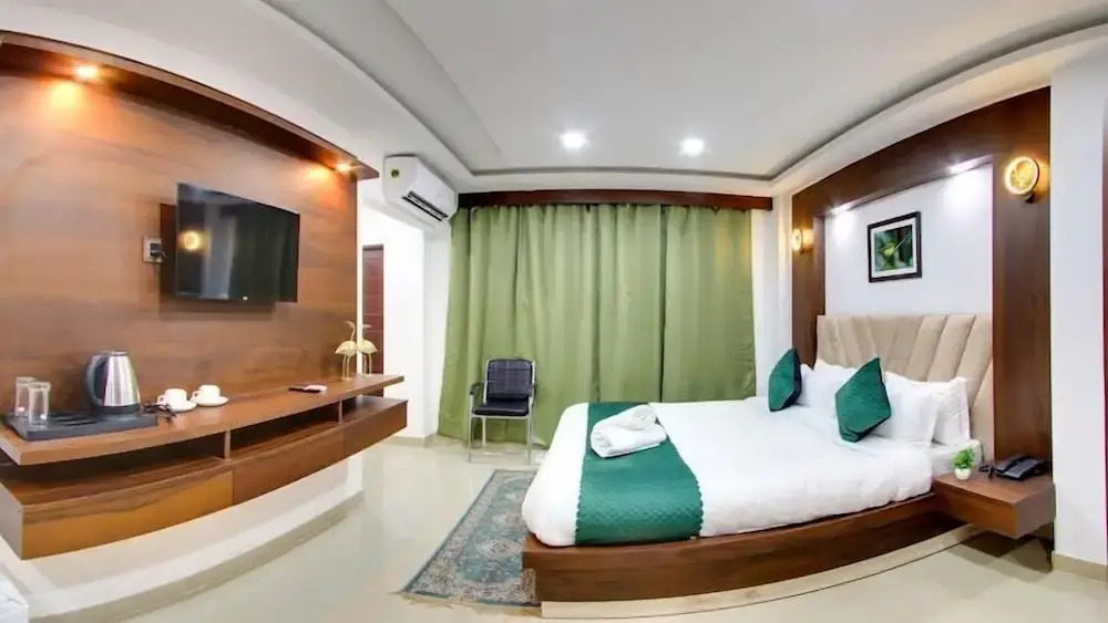 Hotel GK Palace