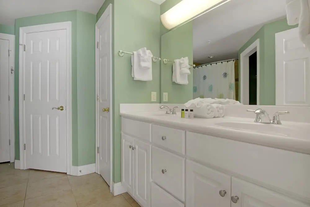 Tropical High-Rise Condo with Beachside Pool Access and Free Poolside WiFi - Unit 2004 by RedAwning