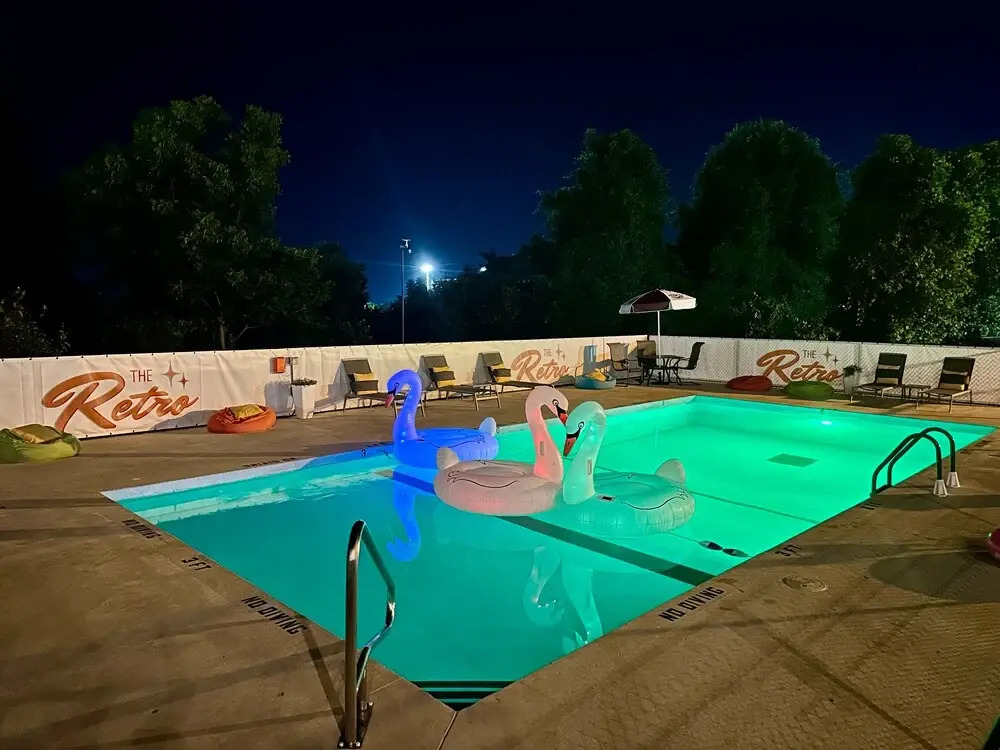 The Retro Hotel