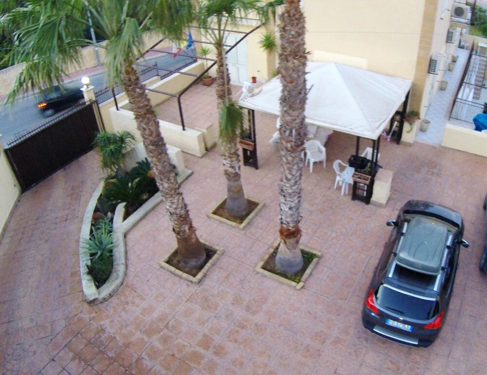 Studio in Marsala, With Wonderful sea View, Furnished Balcony and Wifi