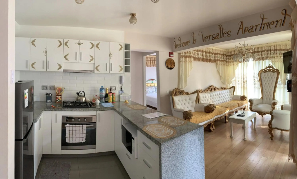 Versalles Apartment