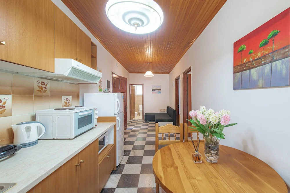 Holiday Apartment "yannis" on the Beach of Agios Gordios in Corfu
