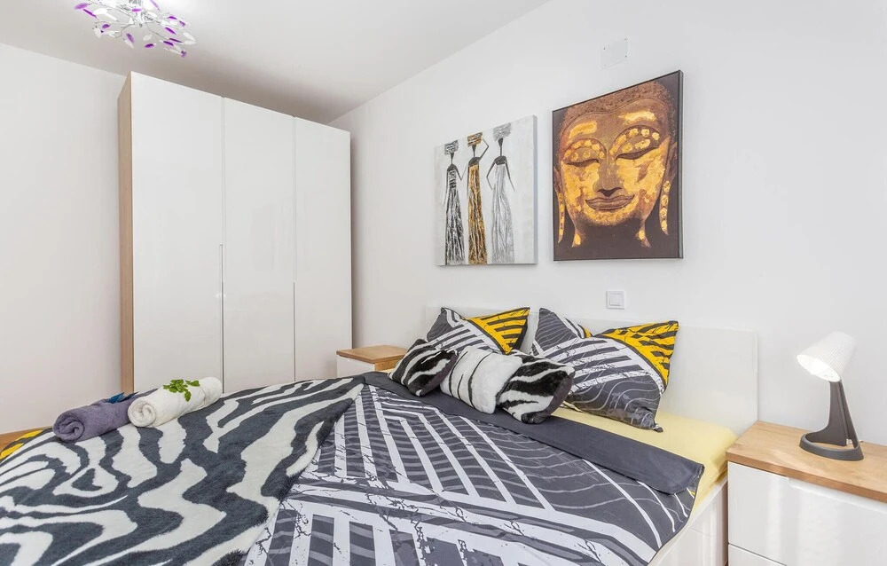 Awesome Apartment in Vantacici With Wifi and 2 Bedrooms