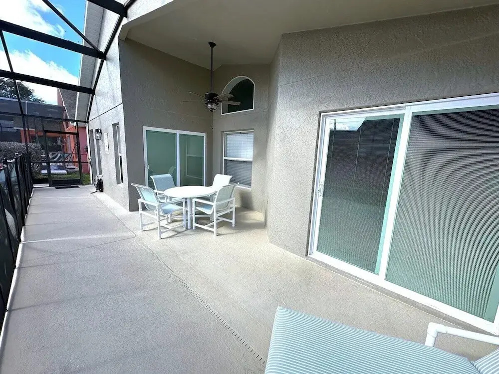 3067bal South Facing Pool & Spa - Free Pool Heat Special!!