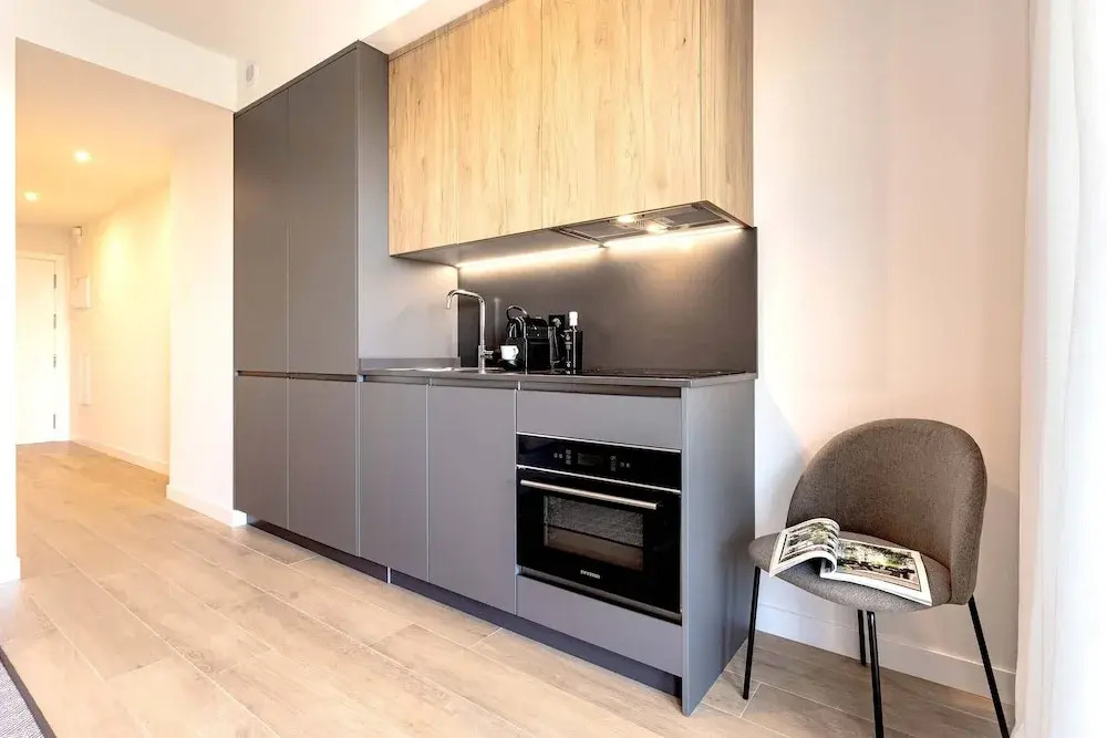 Cozy 1 bd Apartment With Terrace Pool and Parking Arruzafa VII