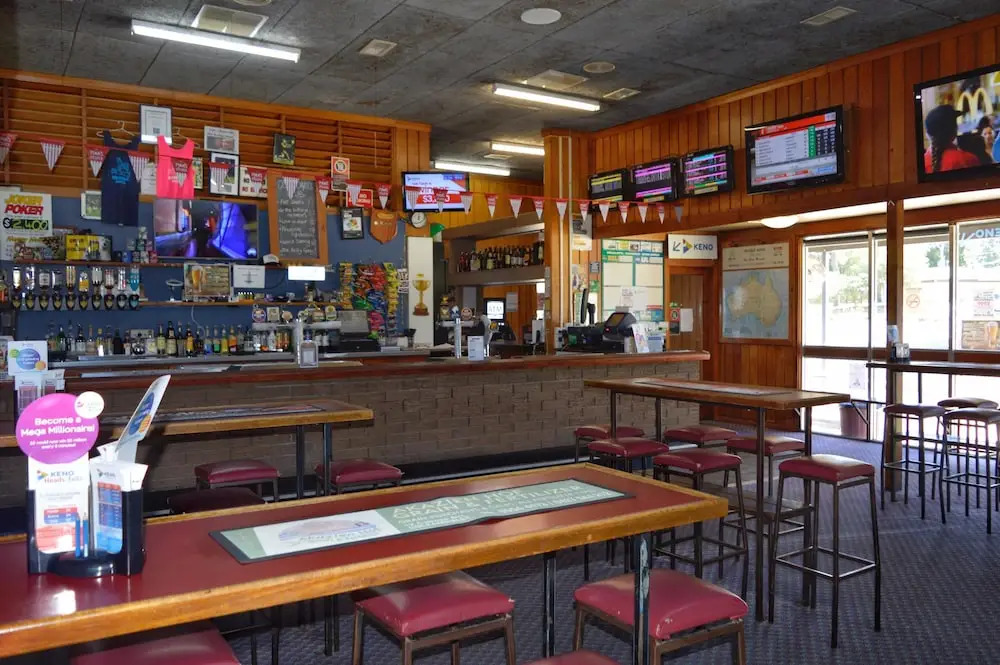 Brolga Hotel Motel