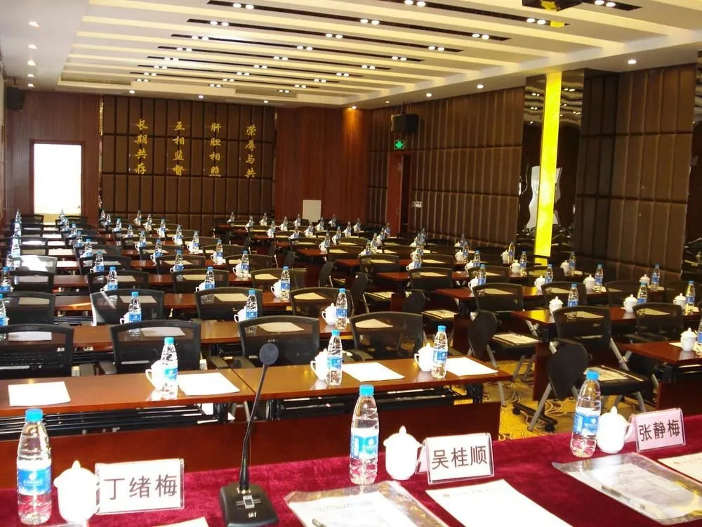Juli Kaixuan Hotel