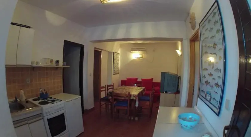 Apartments Školjka