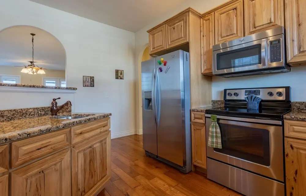 Mountain Breeze 2 Bedroom Condo by Redawning