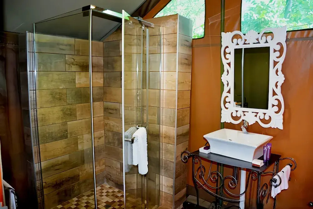 La Montagne Guest Lodge