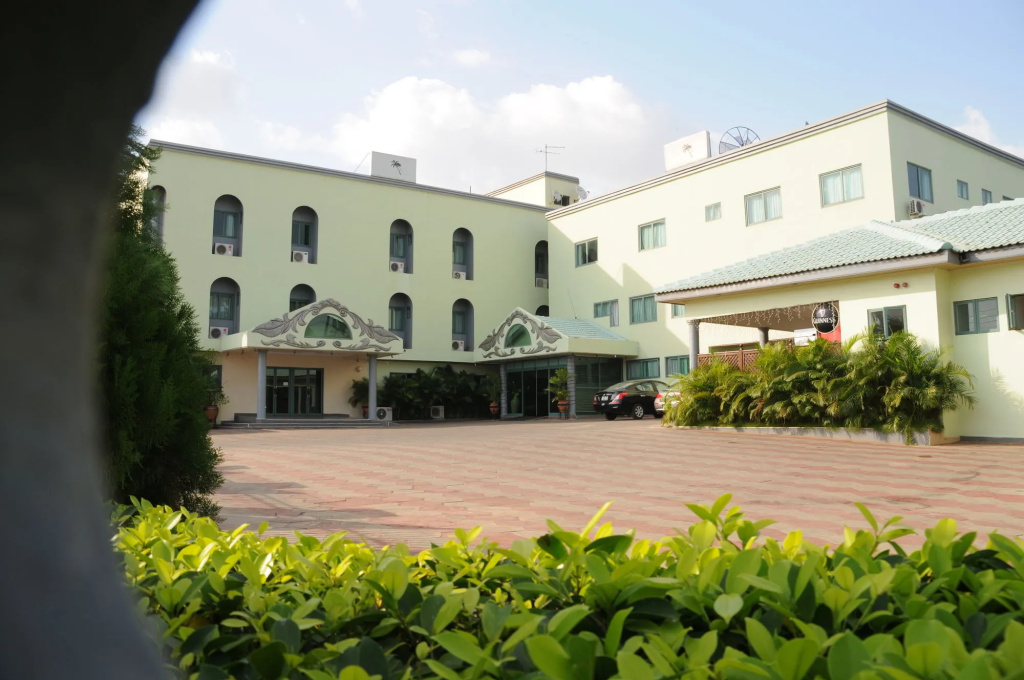 Crystal Palm Hotels