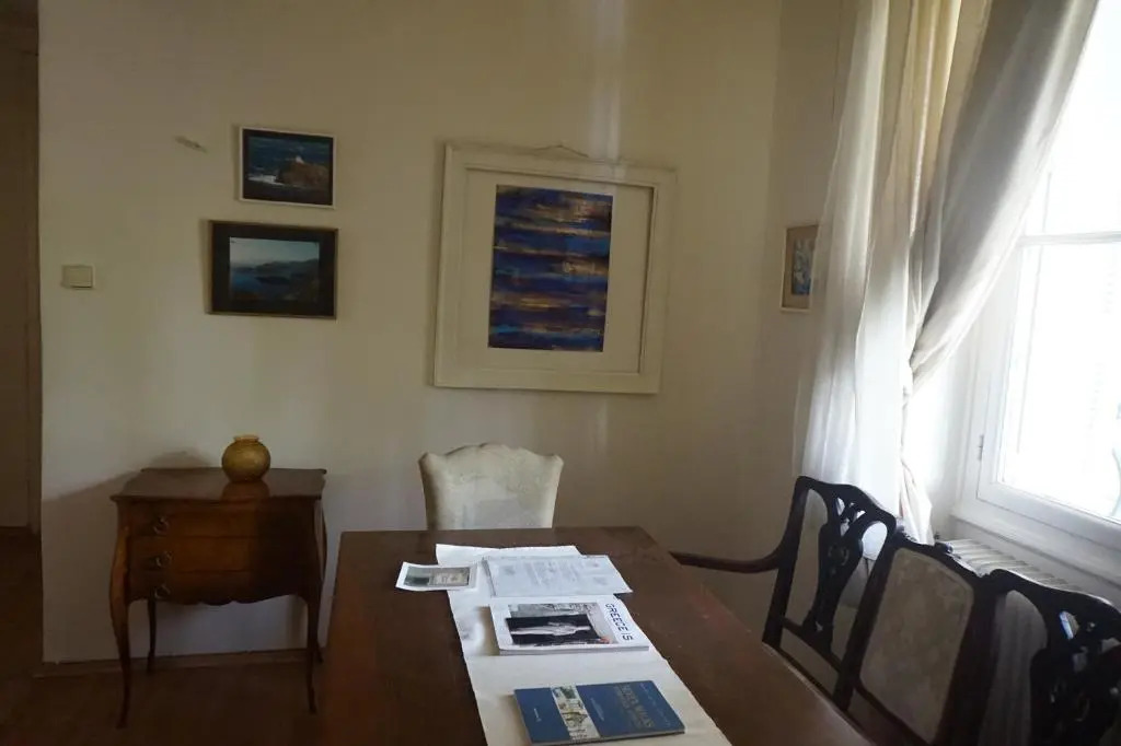 Independent entrance Apt - 130M2 - Garden - Private Parking