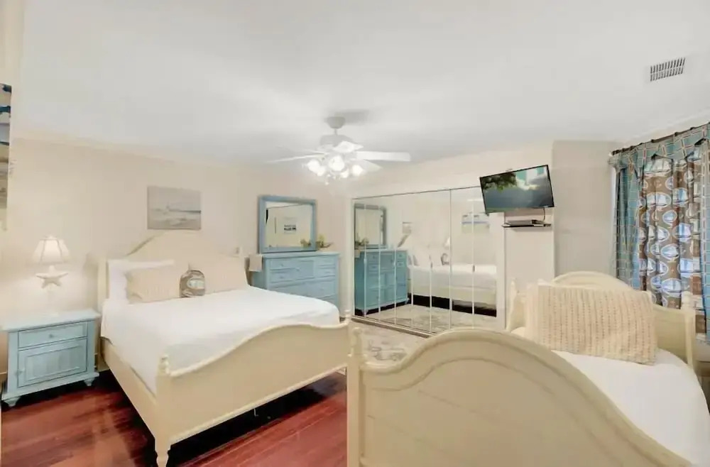 Seascape 215 by Wild Dunes, Oceanfront Condo