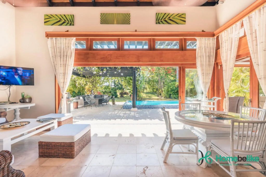 Private Pool Tropical Villa at Green Village B87