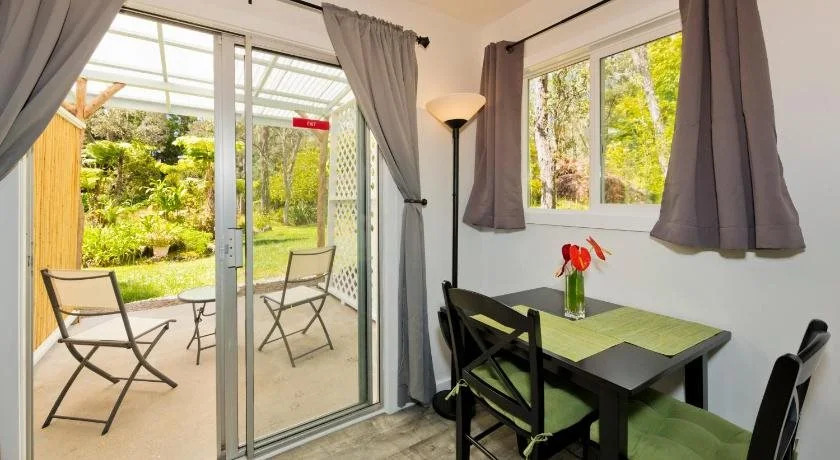 Hale Ohu Bed & Breakfast