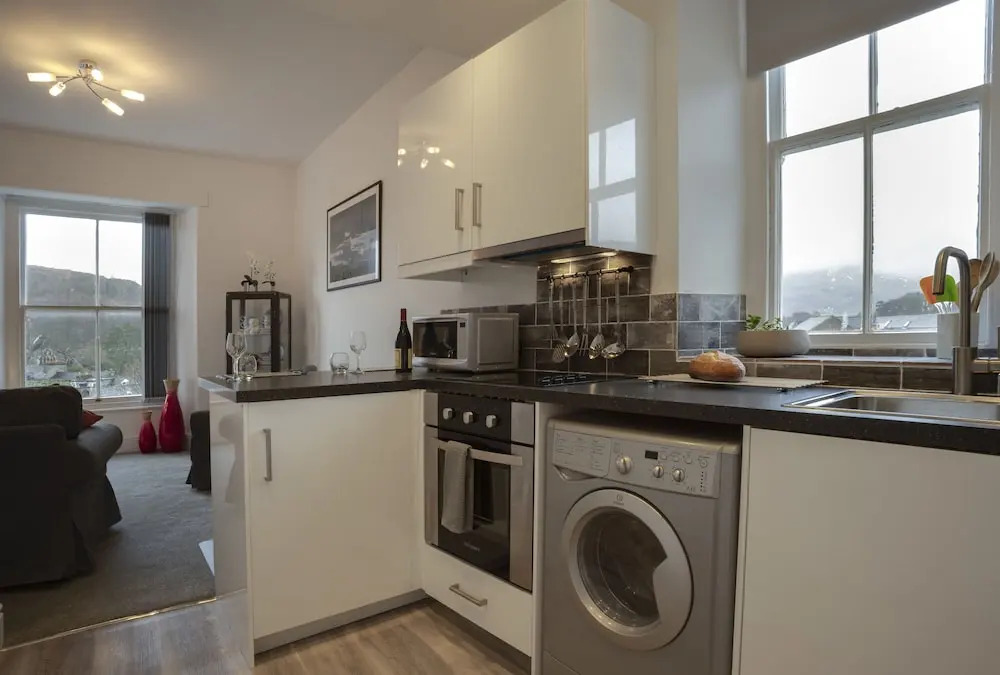 Top of the Bank Apartment