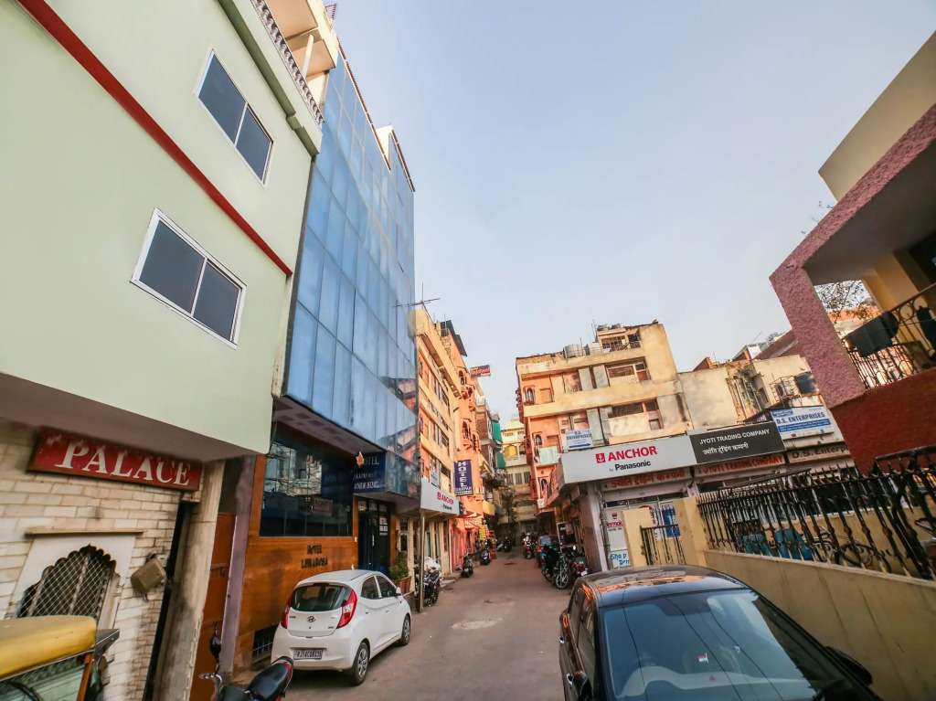 Hotel O Sansarchandra Road Formerly Luna Rosa