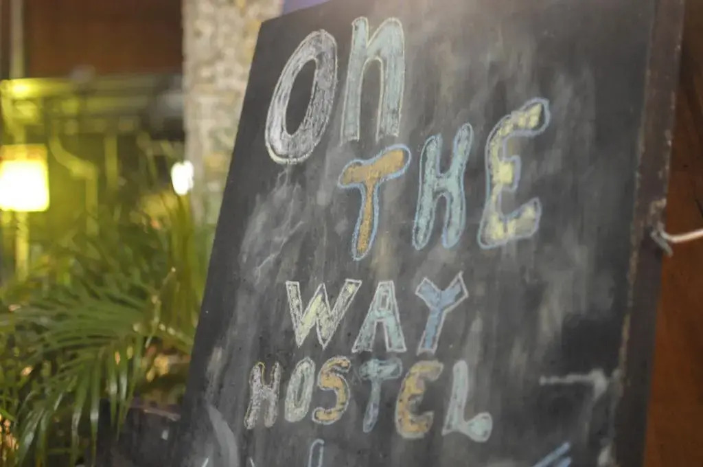 On The Way Hostel & Lounge