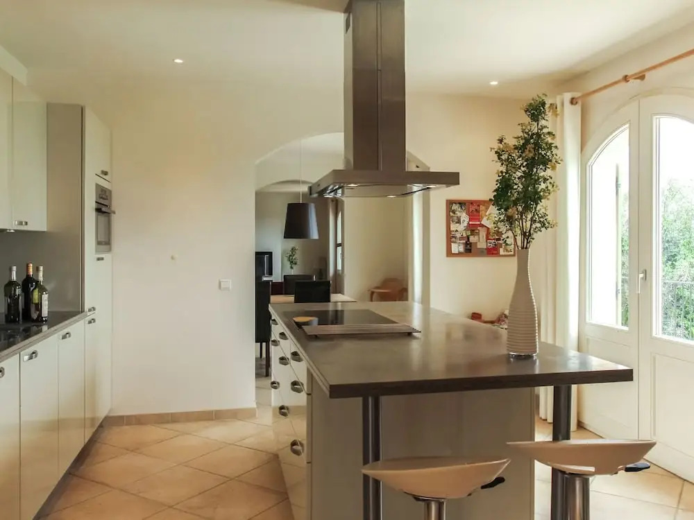Elegant Villa with Pool, Cabris