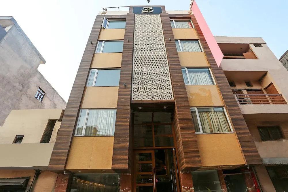 FabHotel The Kailash Dev - Nr Adarsh Nagar Metro