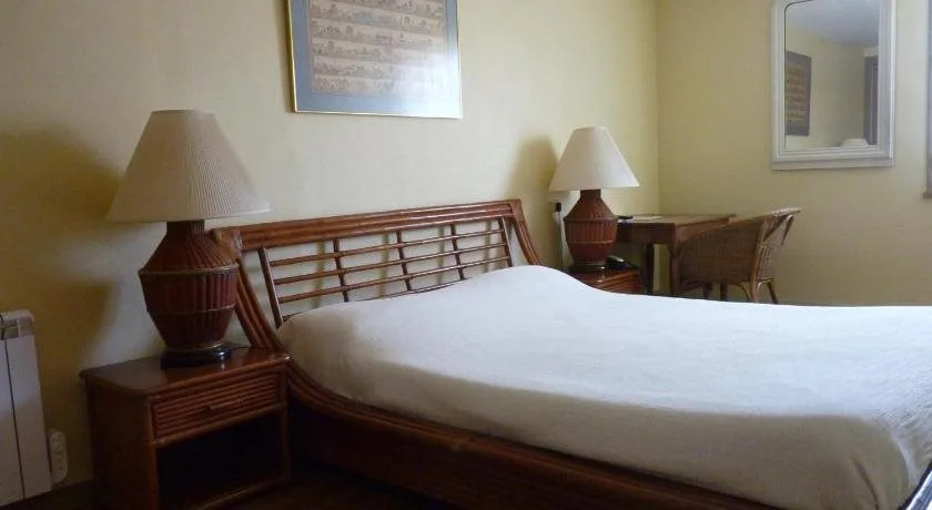 Logis Hôtel & Restaurant Linça