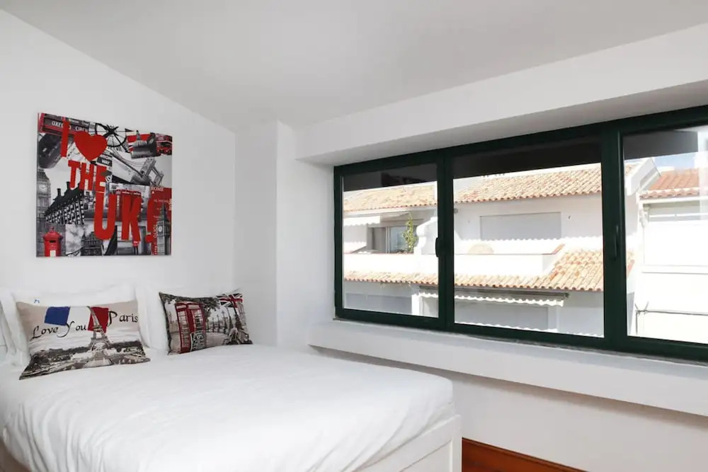 Wondrous Terrace Apartment in Cascais Center