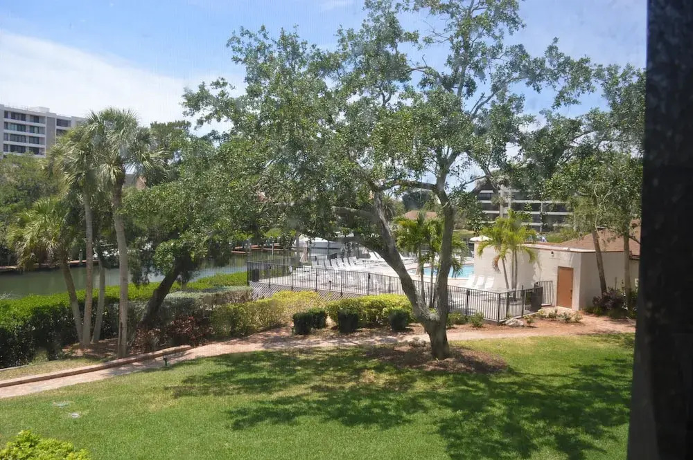 Cove II 521F 2 Bedroom Holiday home By Midnight Cove II