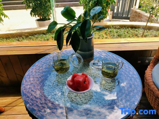 Shennongjia Xixuantang Homestay (Muyuzhen Shennongtan Scenic Area Branch)