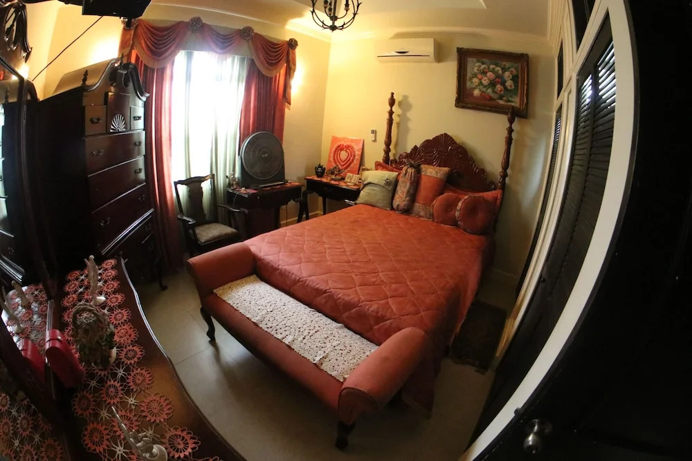 Pine Hurst Suites