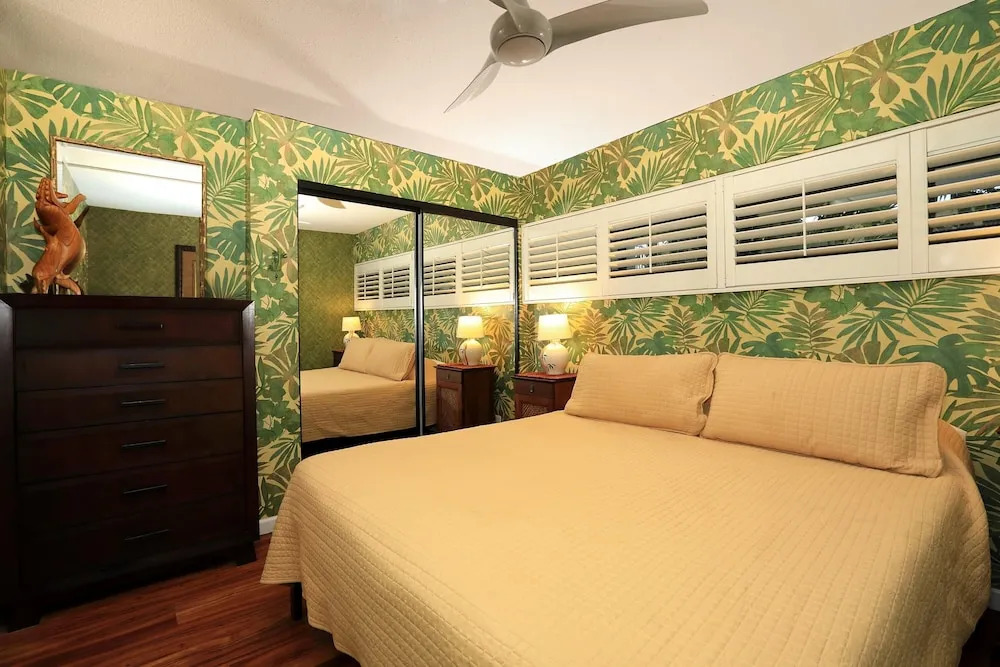 Sugar Beach Resort #129 by Ali'i Resorts