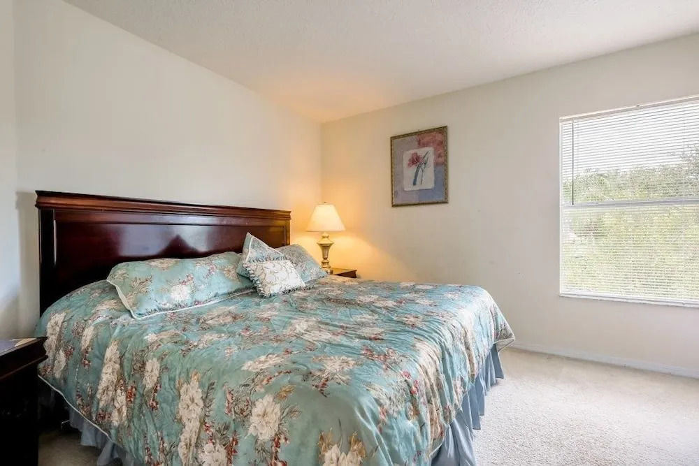7BR Pool Home Emerald Island by SHV-2793