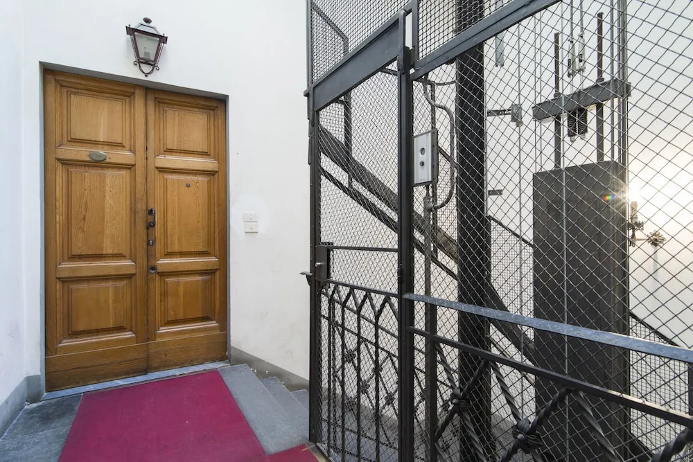 Poliziano Small