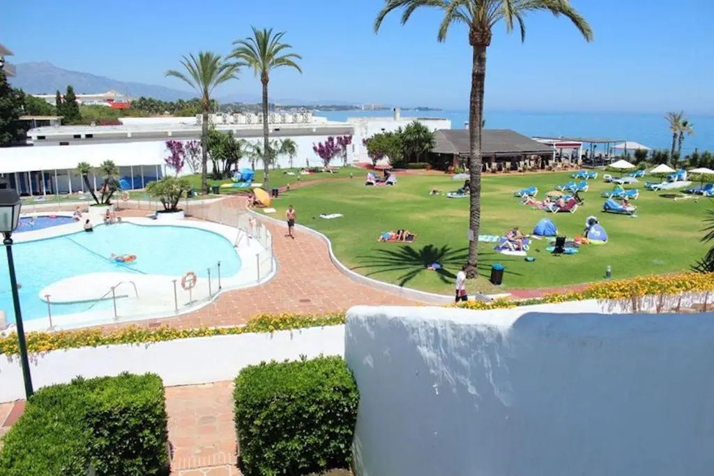 Estepona - Playa - Villa situada muy cerca del mar Jo10