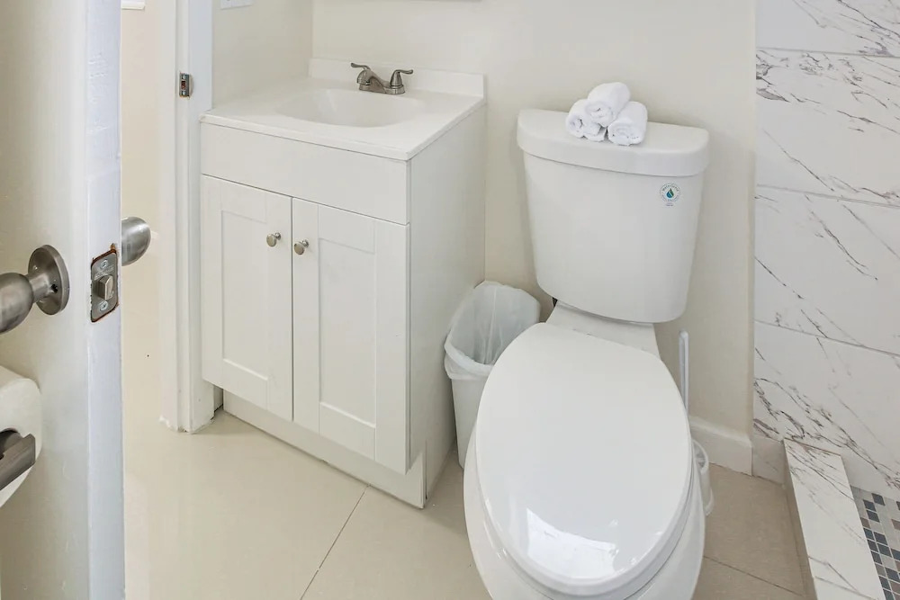 Explore West Palm Beach! Retreat w/ Yard + Patio