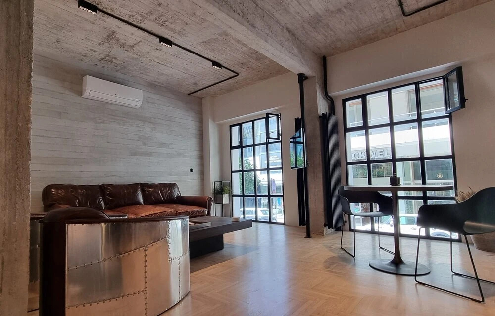 A NYC loft design Studio APT in Kolonaki