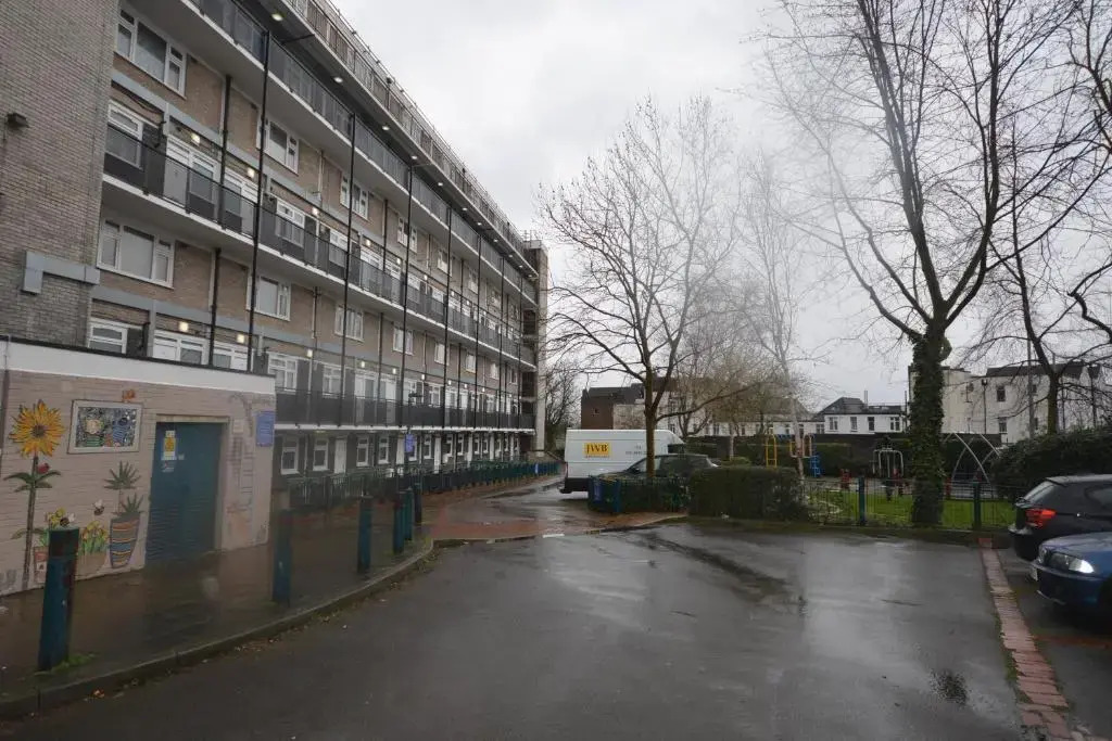 Beautiful Two Bedroom Flat in Brixton London