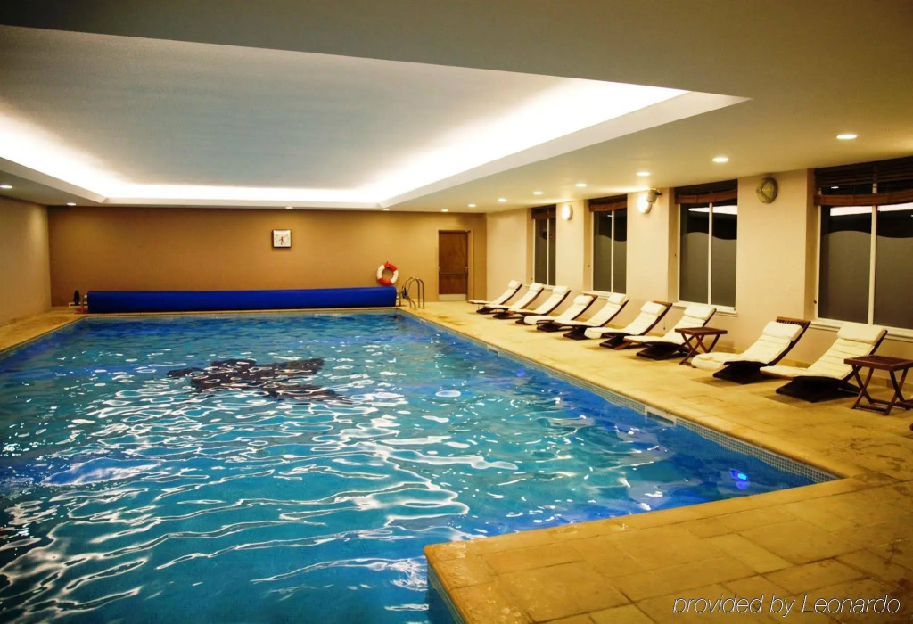 The Popinjay Hotel