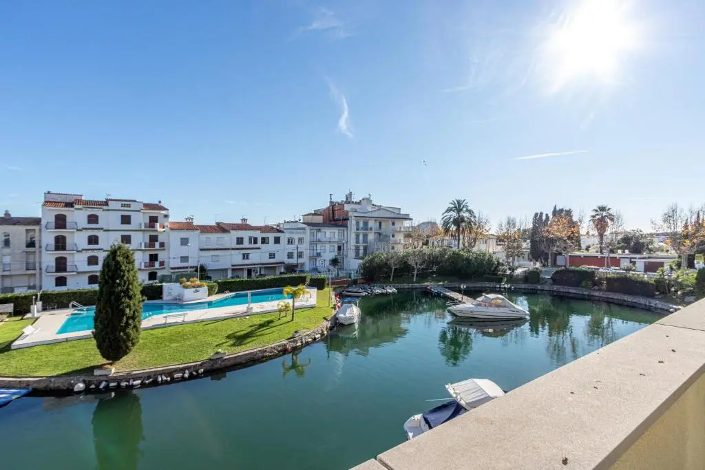 Empurialola- Apartamento en Empuriabrava con piscina y jardines en centro y cerca playa -158