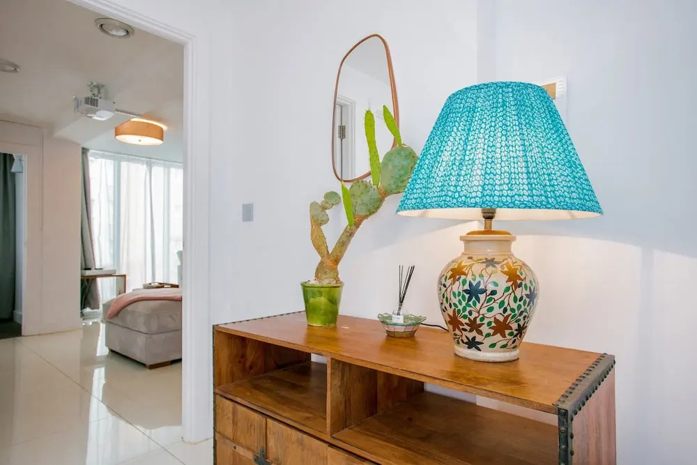 Modern 2 Bedroom Flat In Greenwich
