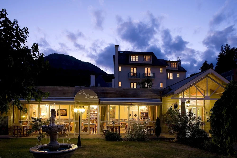 Logis Hôtel Les Cimes