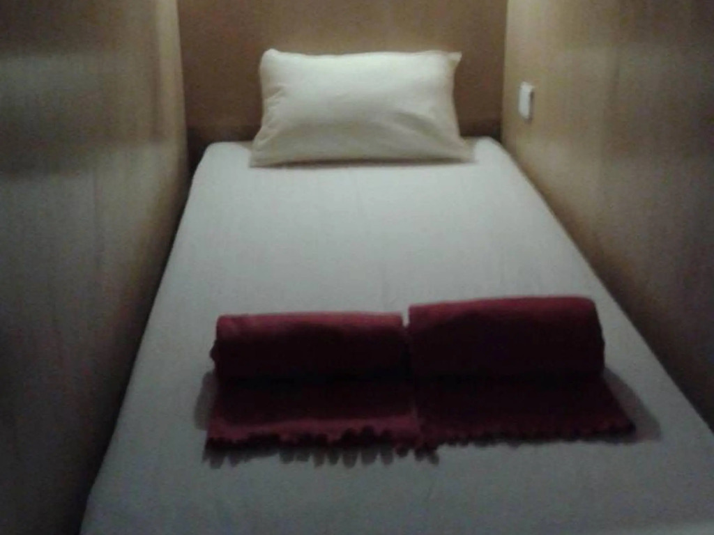 SKYPOD Hostel