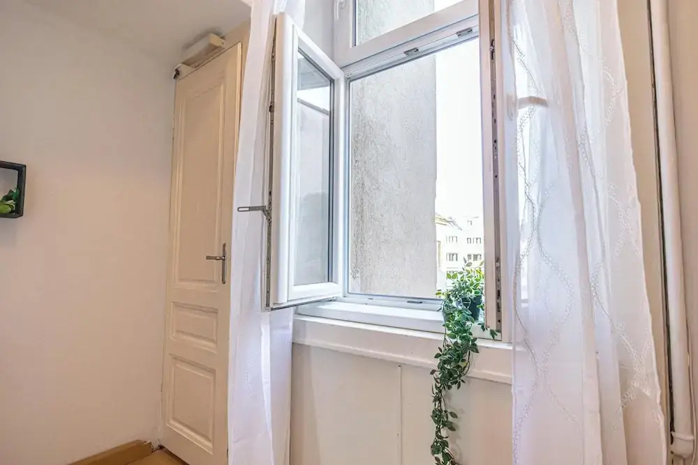 Comfy 2BR Apt Long Stay Matzleinsdorfer