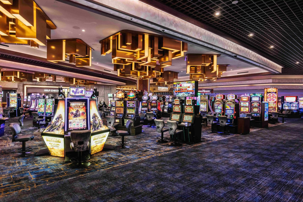The STRAT Hotel, Casino & Tower