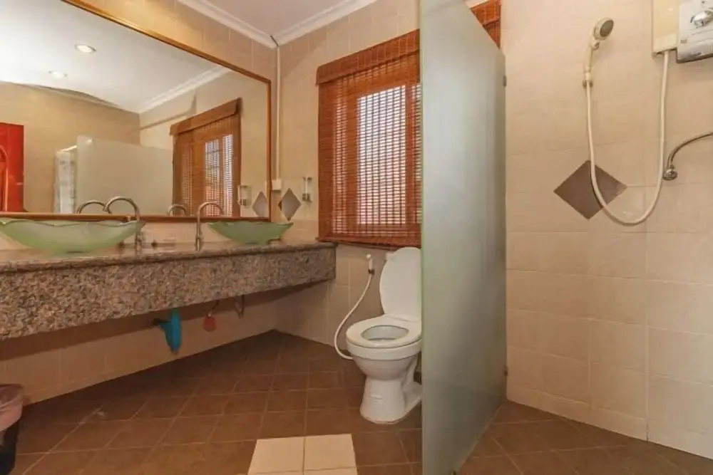 Viewbor Villa - Pattaya Holiday House Walking Street